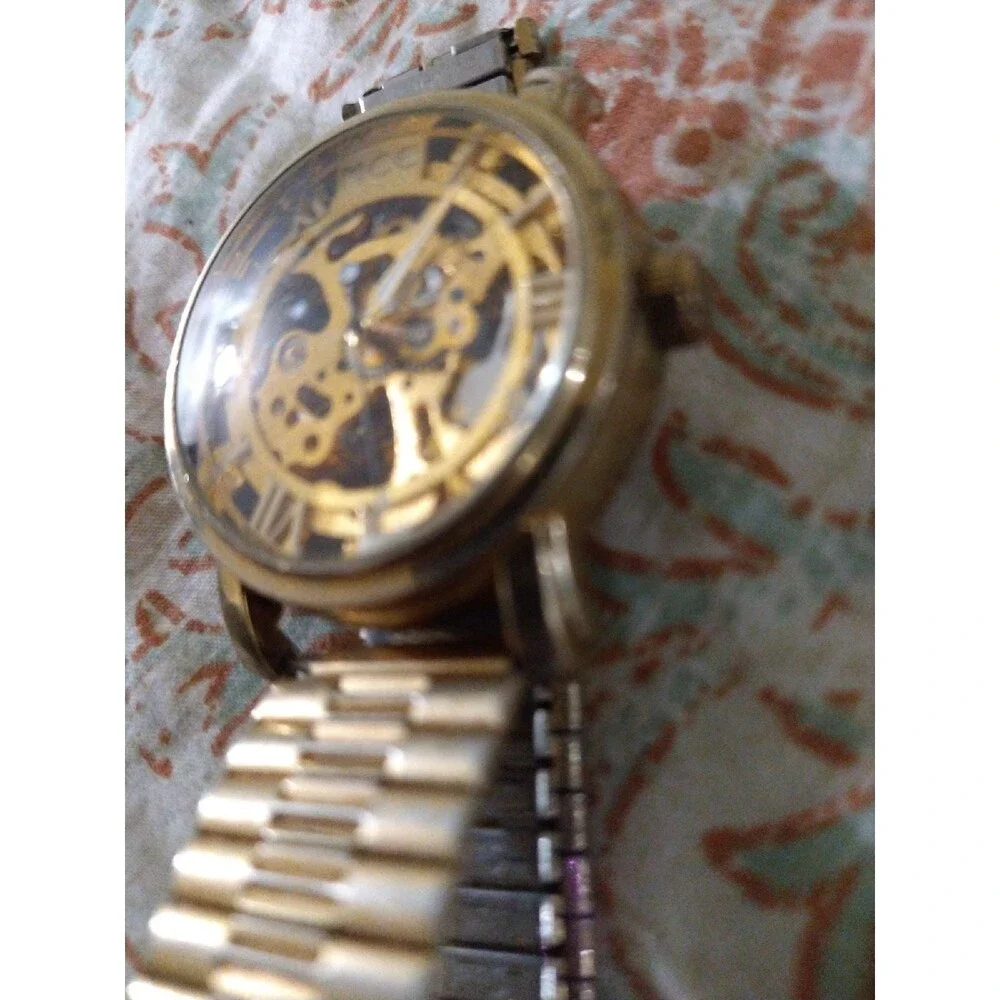 MCE Watch-VERY NICE LOOKING